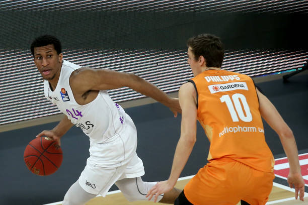 在自由市场 在自由市场